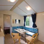 Campingplads Cisano - San Vito 4*