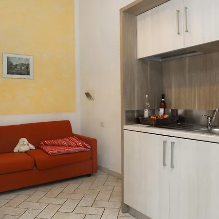 Cisano - San Vito Campeggio 4*