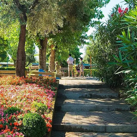 Cisano - San Vito 4* Bardolino