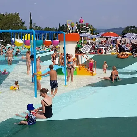 Cisano - San Vito Campingplads 4*