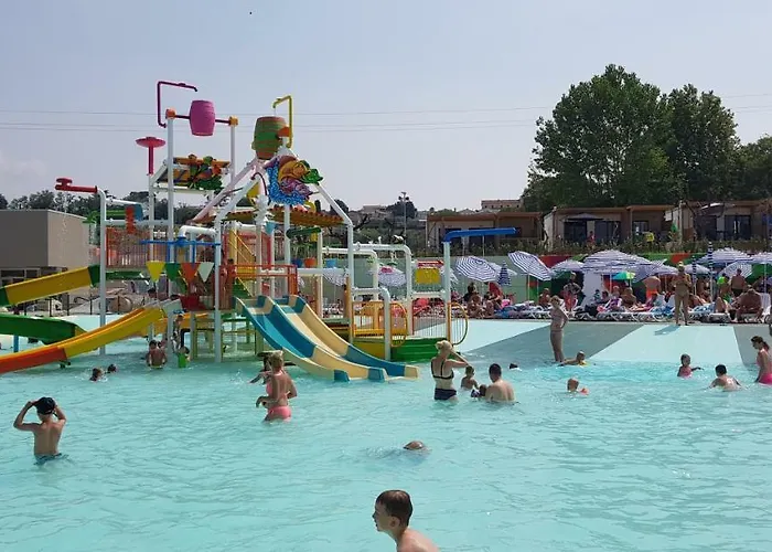 אתר קמפינג Cisano - San Vito